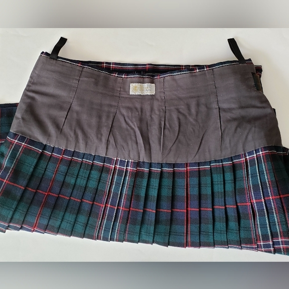Scottish Kilt with Sett Pleating - Picture 13 of 15